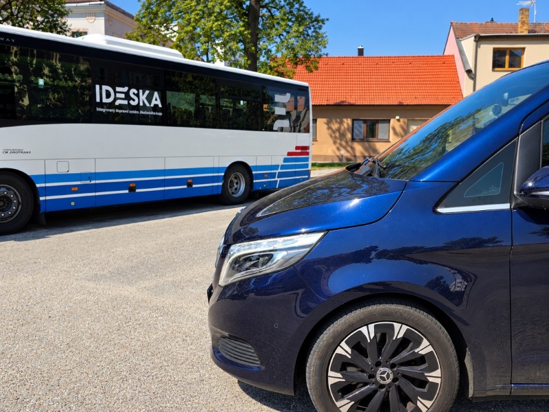 Oprava silnice? Pomůžou minivany
